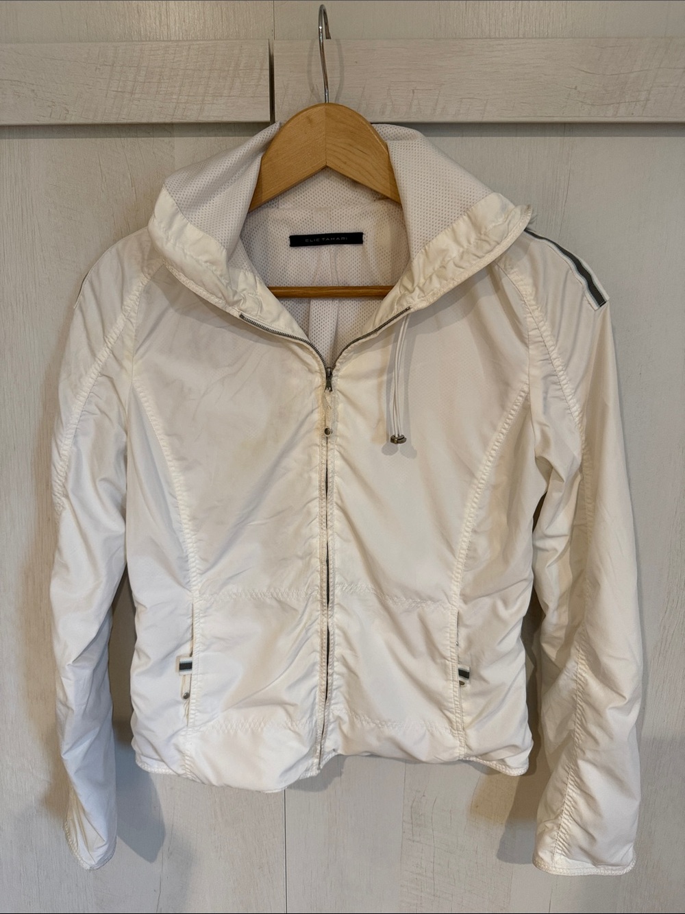 Elie Tahari White Women's Windbreaker Jacket with Hood